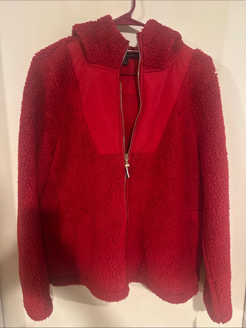 Tommy Hilfiger women’s Chili Pepper Red Sherpa Fleece Hoodie Jacket size M